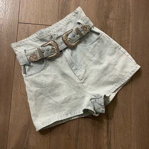 Altar’d State buckle jean short size small